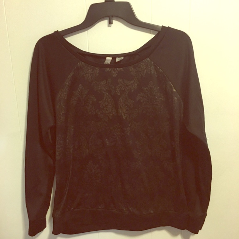 Black and gold damask print sweater